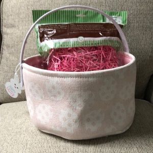 Easter basket light pink with hot pink filler